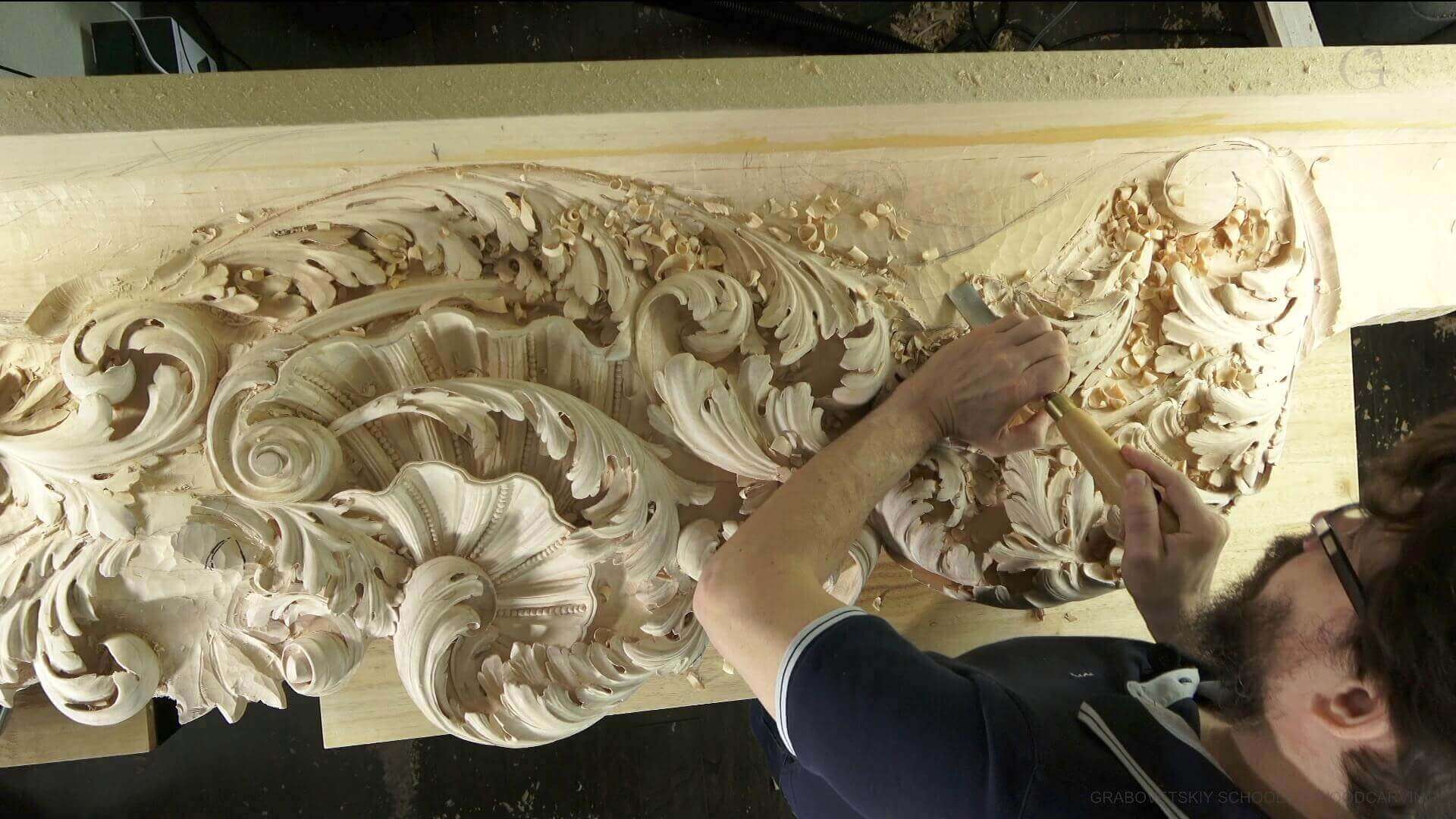 How Can I Learn to Carve Acanthus Leaves in Wood?