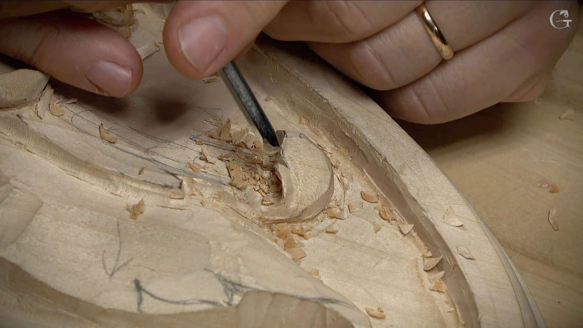 Are there any online schools that focus only on hand tool carving?
