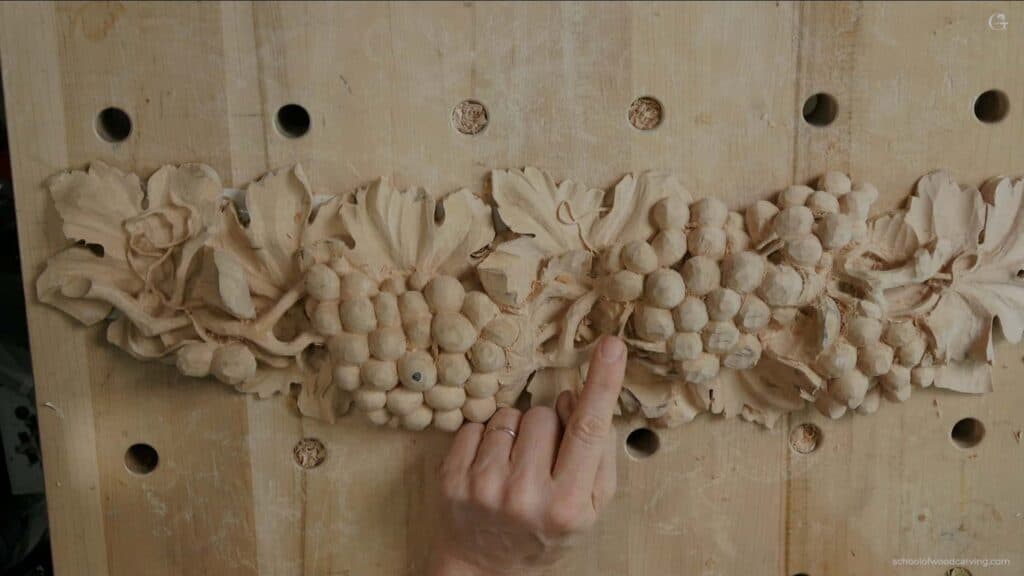Carving Grape Onlay 10