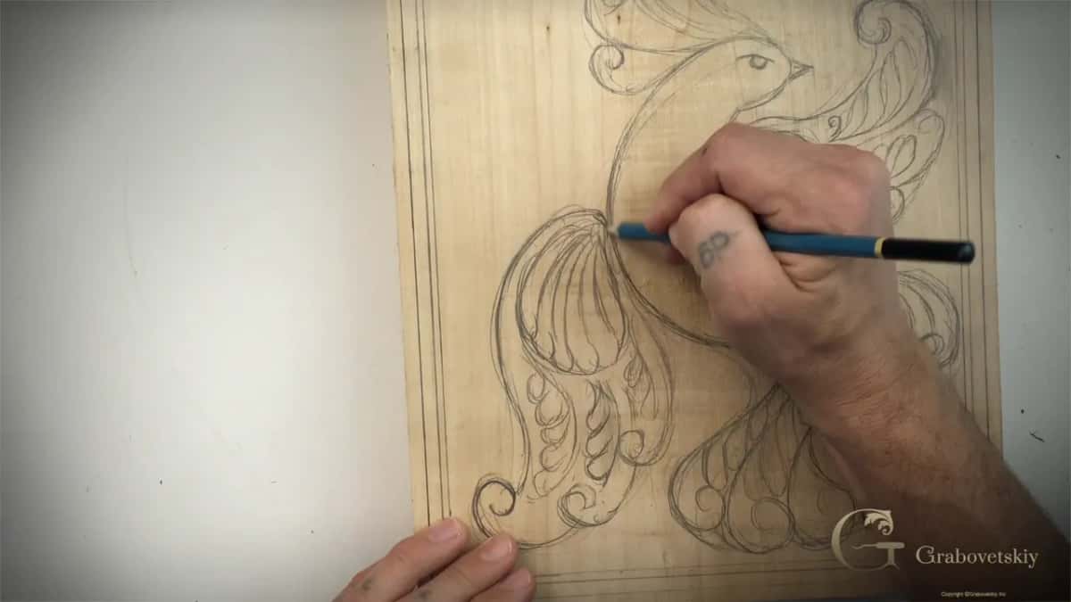 Feather curls going into the wing, each one turning into the next instead of stopping.