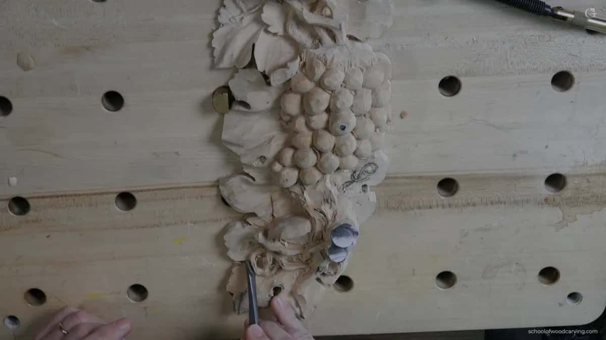 Whole panel from above, both grape clusters finished and the leaf area still waiting for its modelling