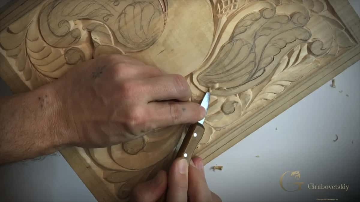 End grain along this part of the wing, where nothing goes deeper than a sixteenth, roughly 1.5 mm.