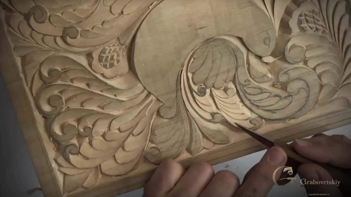 Tool facets standing out across the whole design, nothing sanded away.