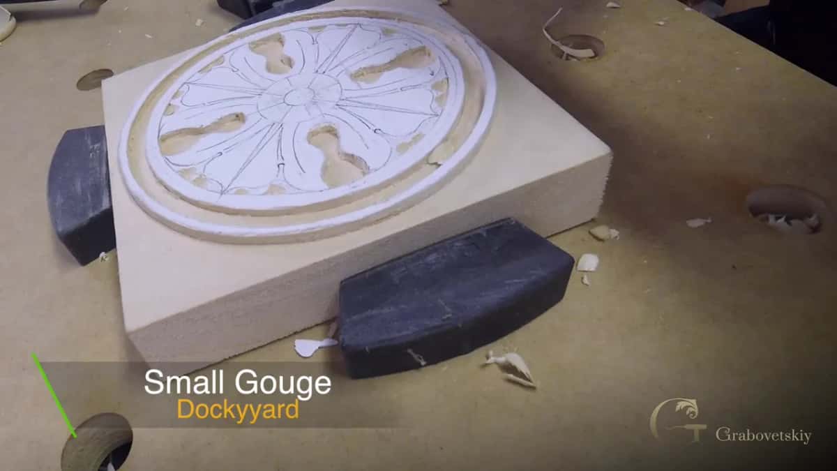 Caption naming the dockyard gouge
