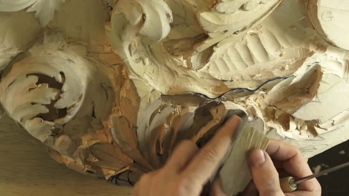 A pale wood chip and a micro tool