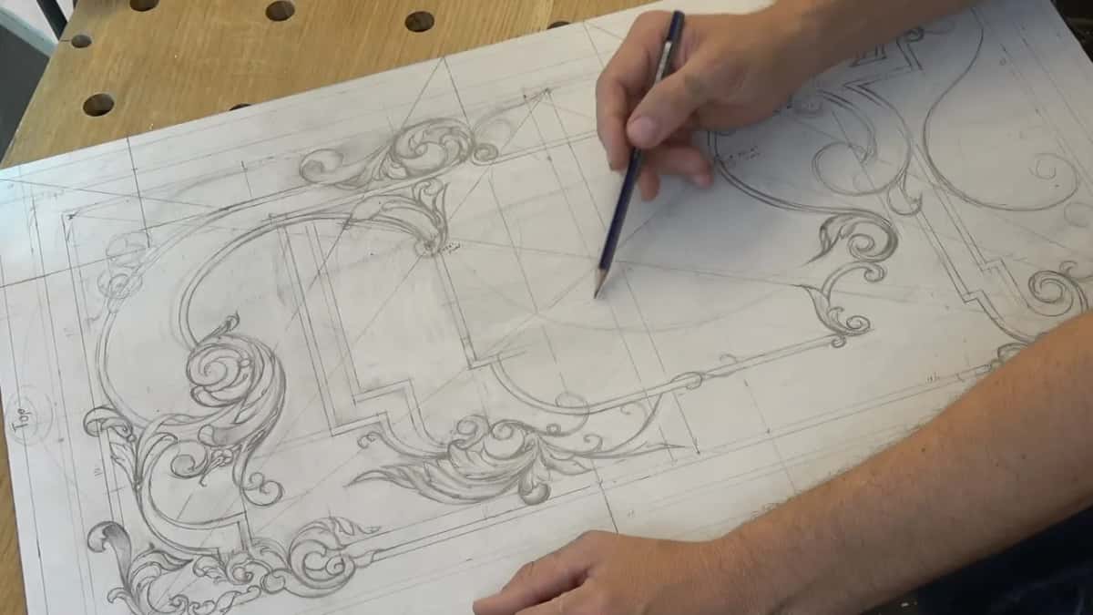 A curve going in under the top scrolls