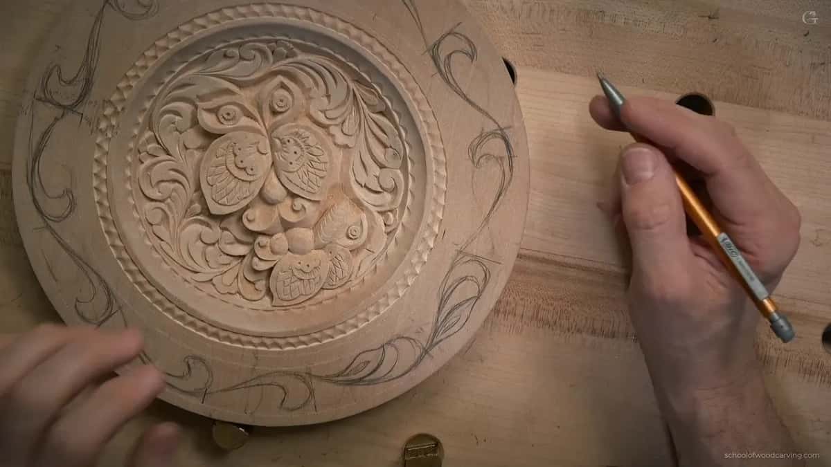 Lifted off the plate, the pencil leaves curves around much of the band