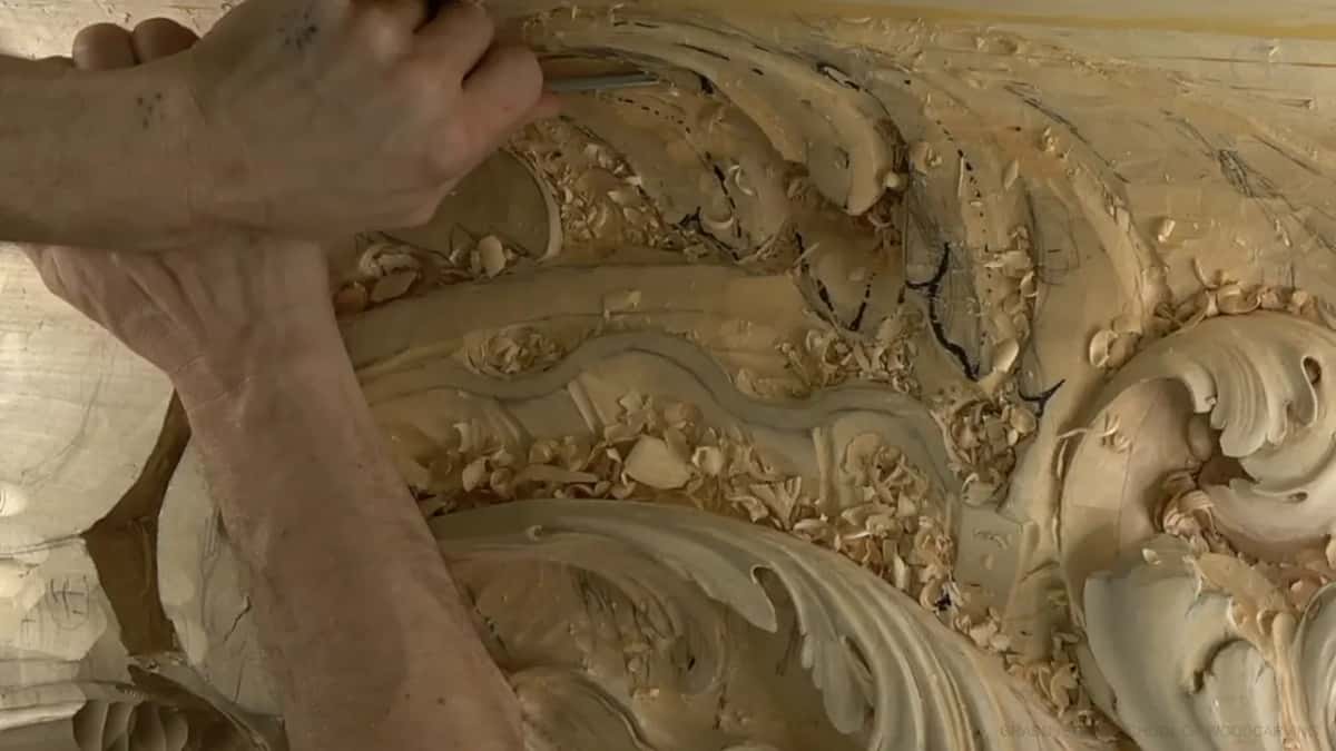 Close on the hand Forearm and hand pushing along the ridge