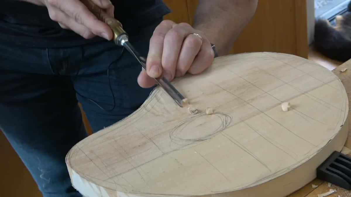 First texture passes beside the pencil oval