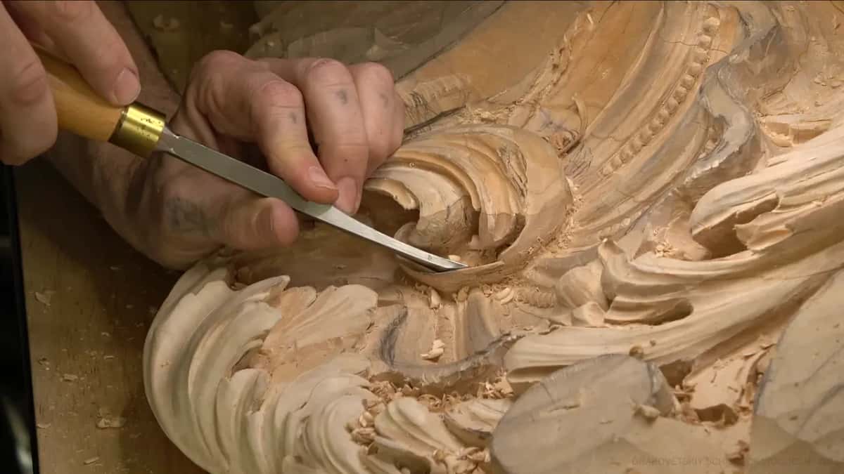 Sharp as a surgeon's knife Bevel riding nearly flat on the wood