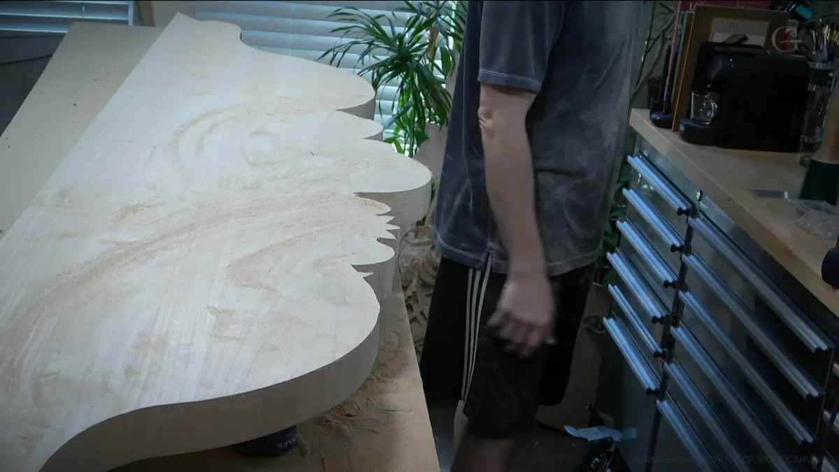 The sawn outline Sawn board standing on edge, the whole scalloped outline finished and not one single gouge mark on it yet