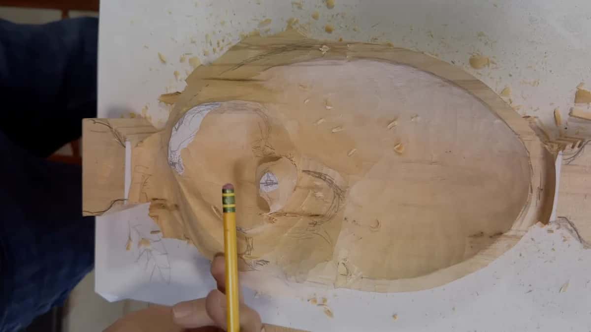 Pencil tip over the leaf