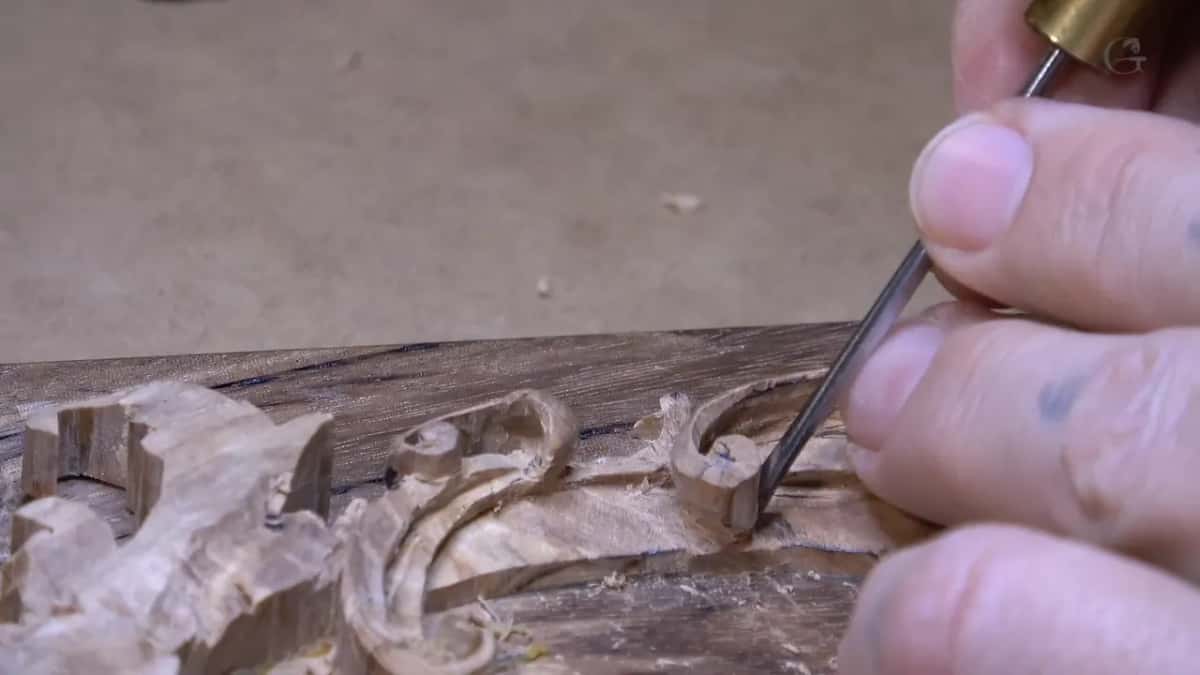 Small gouge inside a curl.