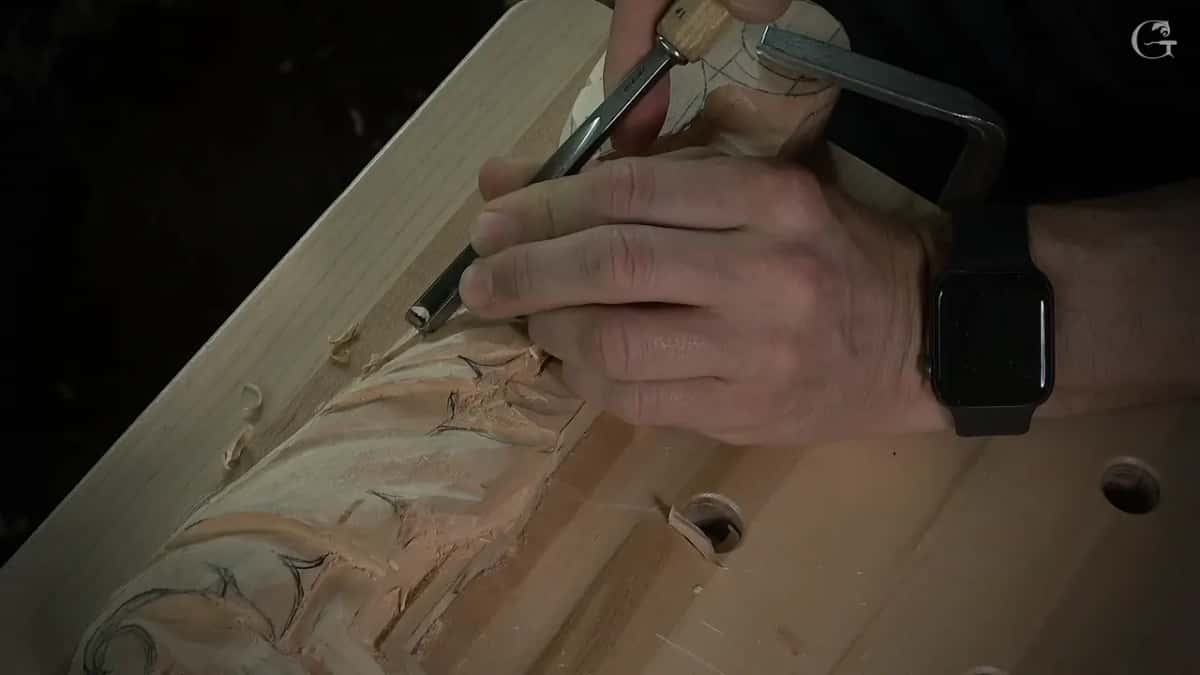 Braced wrist, gouge low