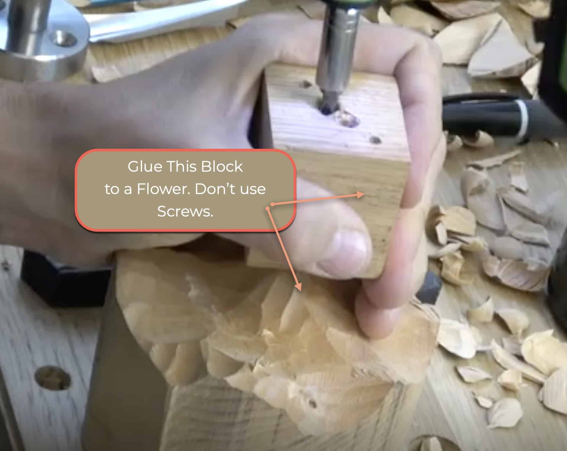 How to hold a carving 